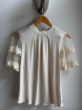 Willow Young Contemporary Cream Lace-Sleeve Pleated Top